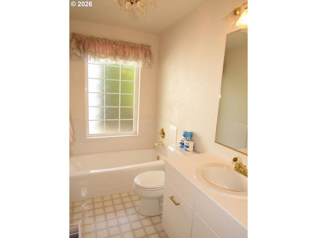15415 Se 35TH St, Vancouver, WA 98683