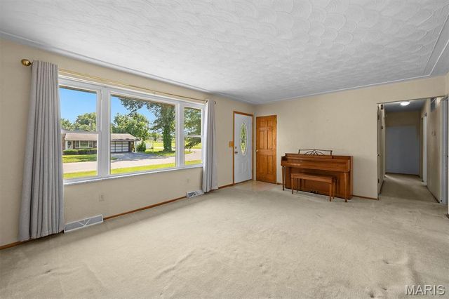 3804 John Glenn Drive, Granite City, IL 62040