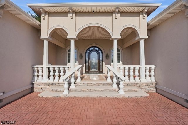 358 S Middlebush Rd, Franklin Twp., NJ 08873