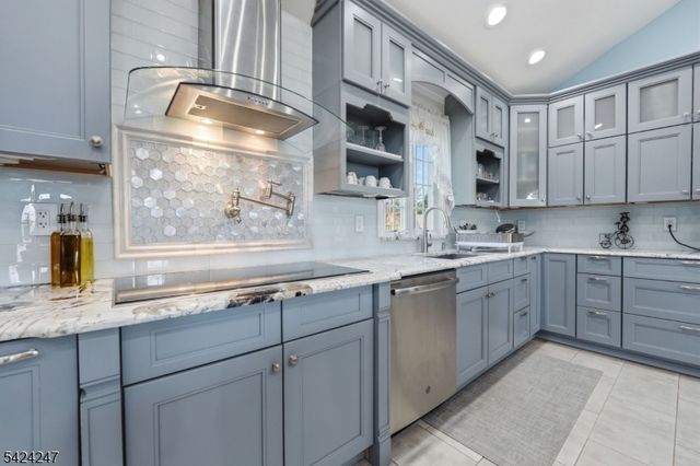 358 S Middlebush Rd, Franklin Twp., NJ 08873