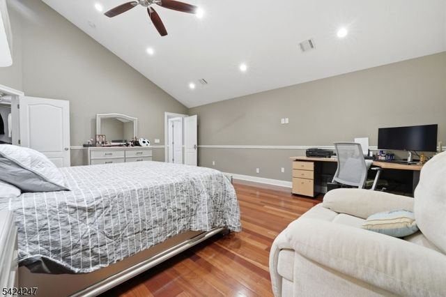 358 S Middlebush Rd, Franklin Twp., NJ 08873