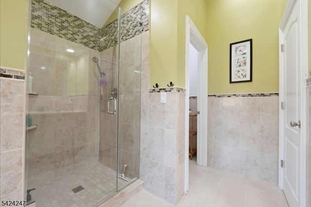358 S Middlebush Rd, Franklin Twp., NJ 08873