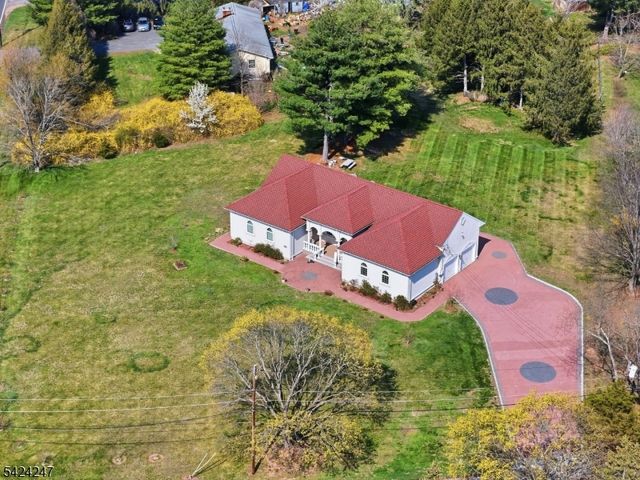 358 S Middlebush Rd, Franklin Twp., NJ 08873