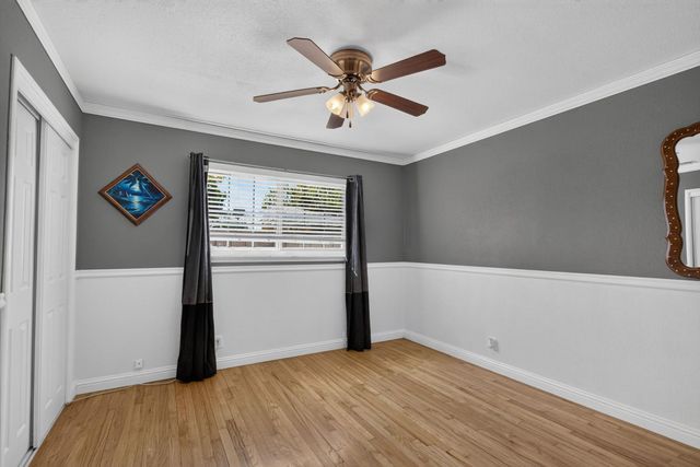 2432 E Richert Avenue, Fresno, CA 93726