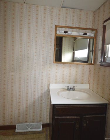 705 Virginia Street, Walkerton, IN 46574