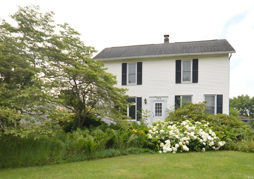 705 Virginia Street, Walkerton, IN 46574