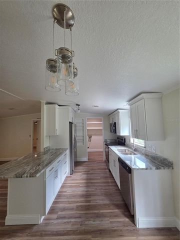 26616 JUNE AVENUE, Eustis, FL 32736