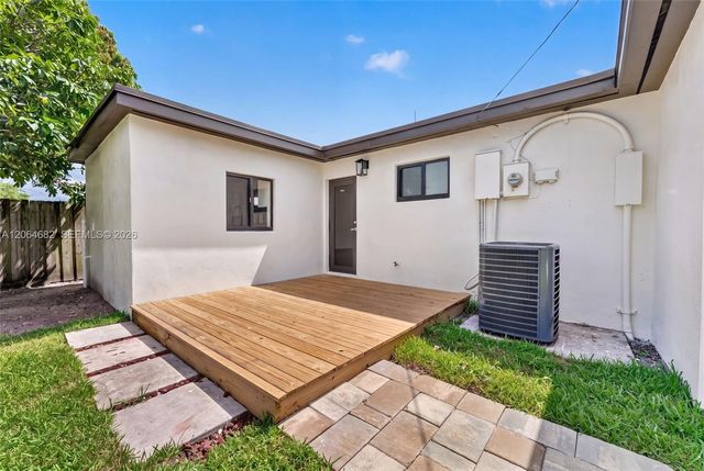 3620 SW 58th Avenue, West Park, FL 33023