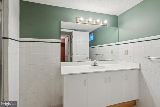 508 WEEKS AVENUE, Riverside, NJ 08075