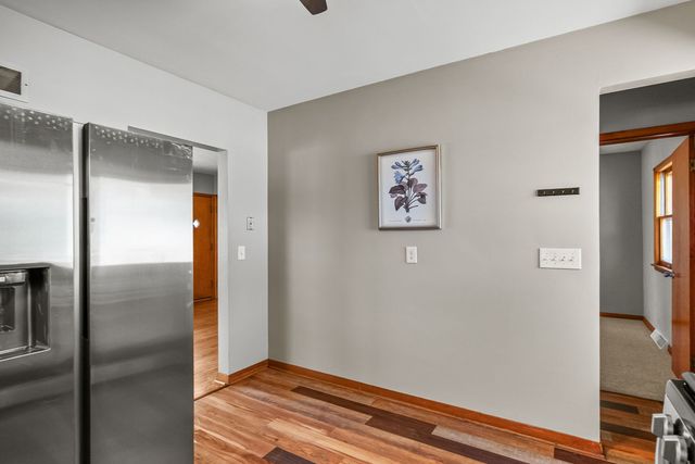 630 W Lombard Street, Davenport, IA 52803