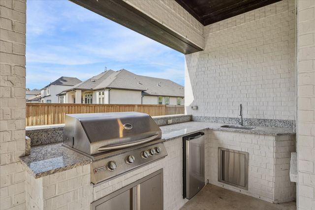 28122 Rockhill Drive, Spring, TX 77386