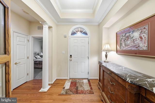 204 HEARTHSTONE DR, Berlin, NJ 08009