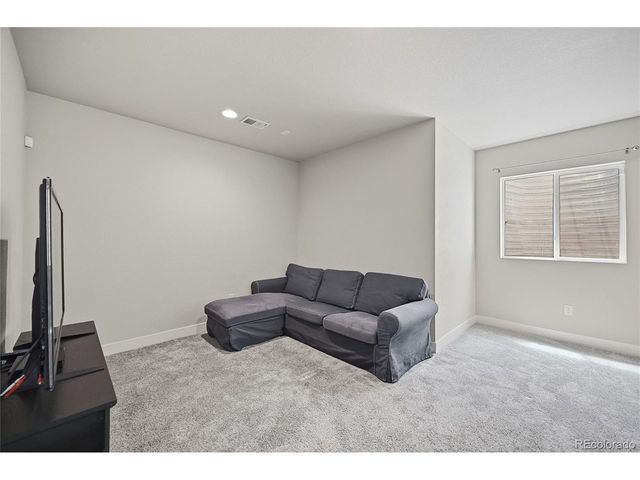 11577 E 25th Ave, Aurora, CO 80010