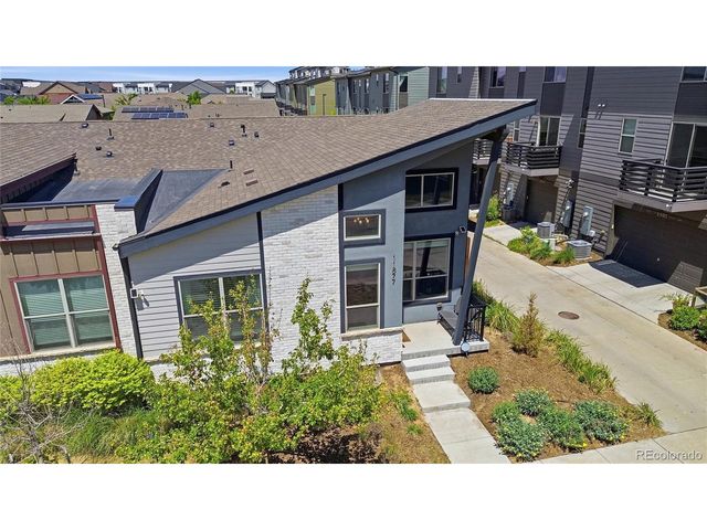 11577 E 25th Ave, Aurora, CO 80010