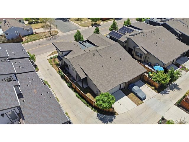 11577 E 25th Ave, Aurora, CO 80010