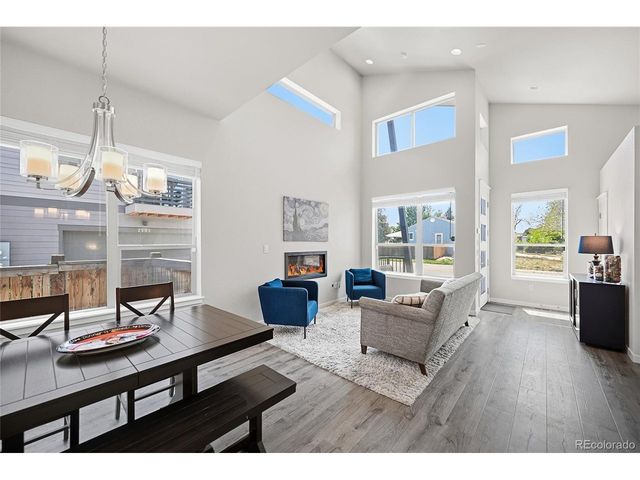 11577 E 25th Ave, Aurora, CO 80010