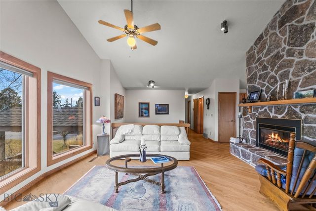 530 Rocky Road, Bozeman, MT 59718