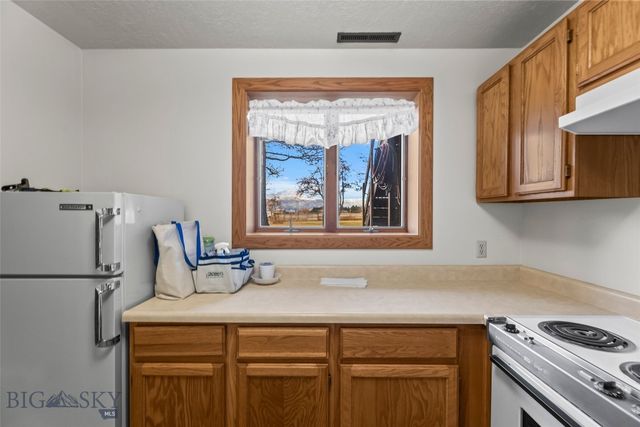 530 Rocky Road, Bozeman, MT 59718