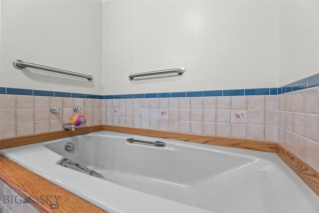 530 Rocky Road, Bozeman, MT 59718