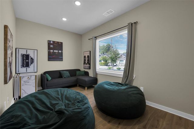 10317 Lake Road 6A, Houston, TX 77070