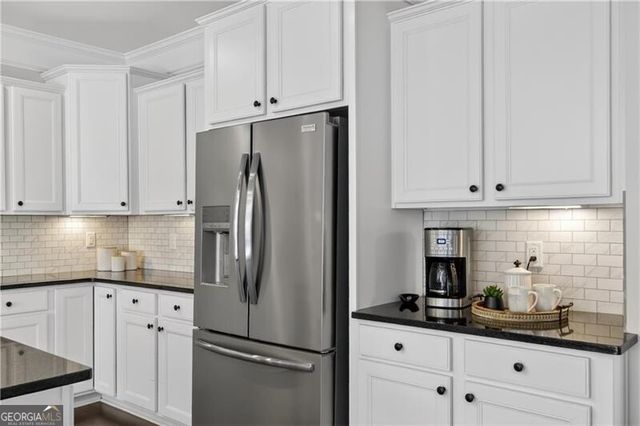 1010 Applegate Drive, Roswell, GA 30076