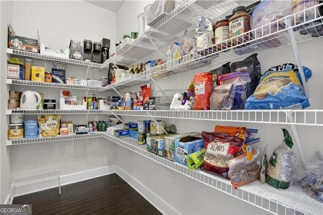 1010 Applegate Drive, Roswell, GA 30076