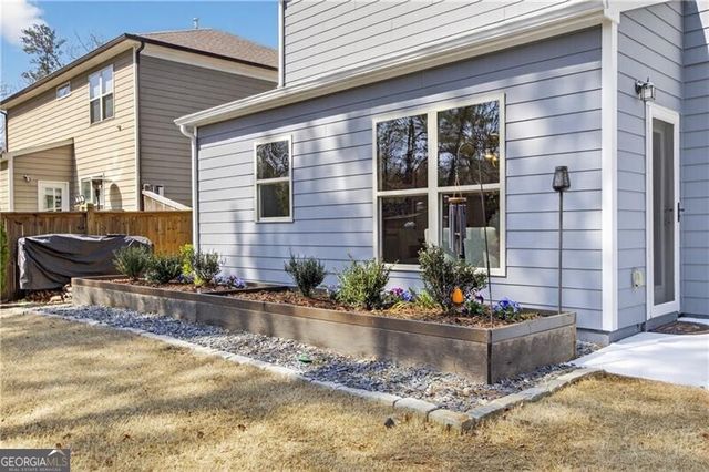 1010 Applegate Drive, Roswell, GA 30076