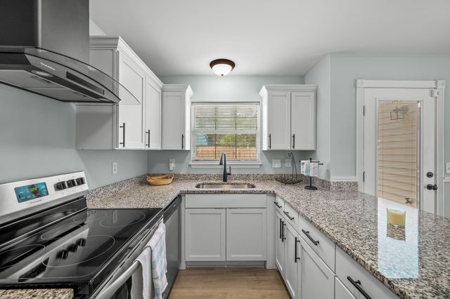301 Reserve Way, Summerville, SC 29485