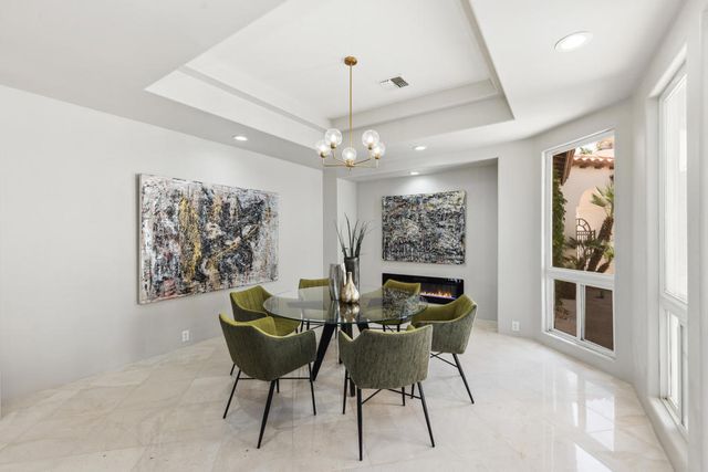 79015 ViA San Clara, La Quinta, CA 92253