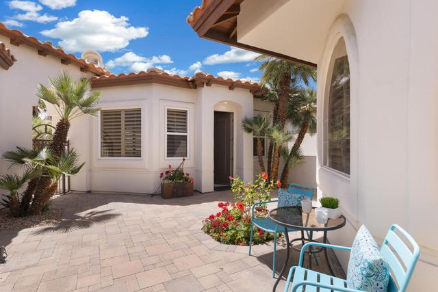 79015 ViA San Clara, La Quinta, CA 92253