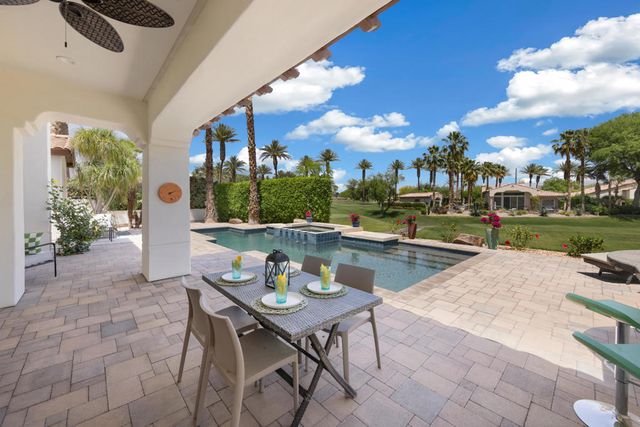 79015 ViA San Clara, La Quinta, CA 92253