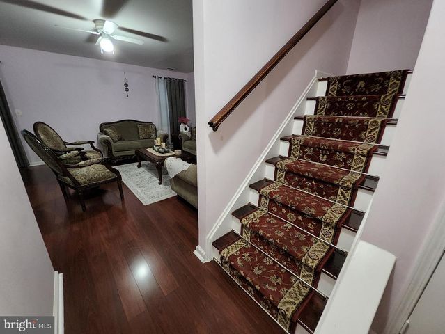 2 ADAM CT, Eastampton, NJ 08060