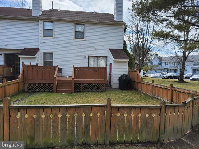 2 ADAM CT, Eastampton, NJ 08060