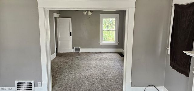 1483 Preston Avenue, Akron, OH 44305