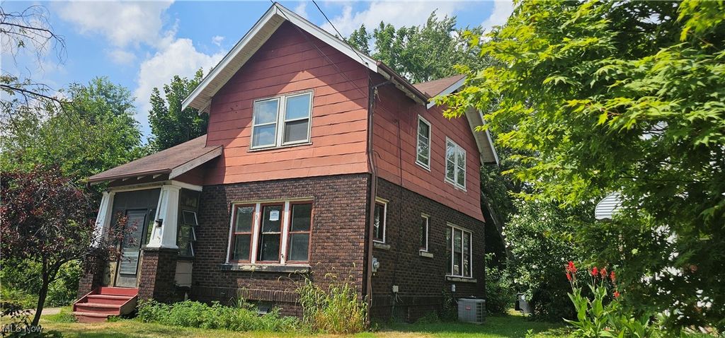 1483 Preston Avenue, Akron, OH 44305