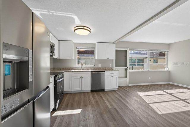 8265 VENDOME BOULEVARD N, Pinellas Park, FL 33781