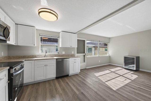 8265 VENDOME BOULEVARD N, Pinellas Park, FL 33781