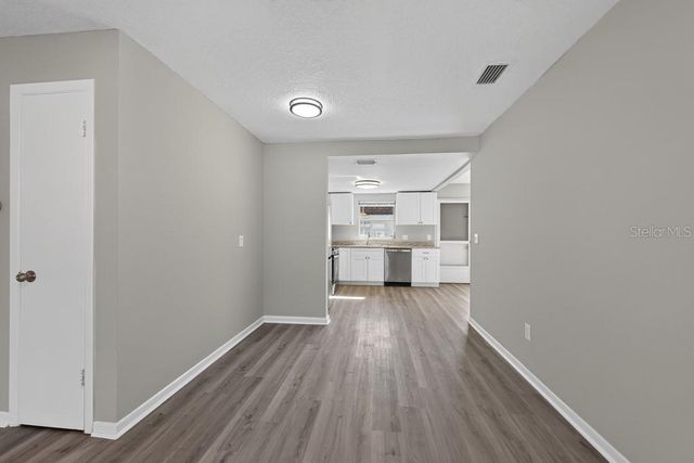 8265 VENDOME BOULEVARD N, Pinellas Park, FL 33781