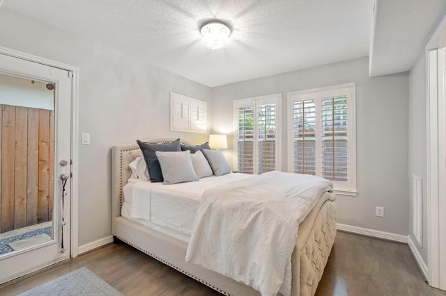 126 Detering Street D, Houston, TX 77007