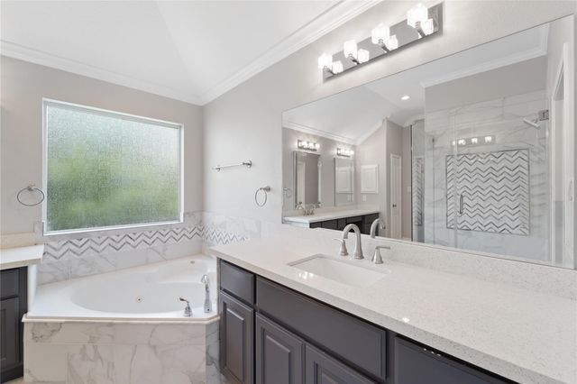 126 Detering Street D, Houston, TX 77007