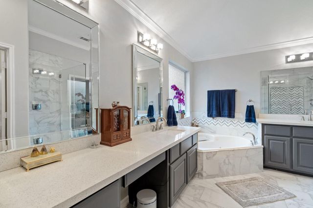 126 Detering Street D, Houston, TX 77007