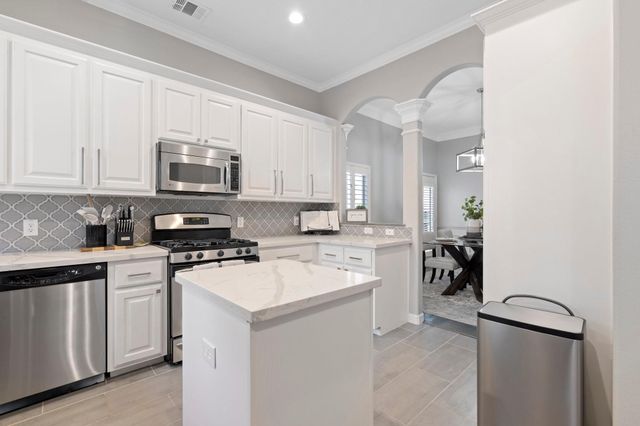 126 Detering Street D, Houston, TX 77007