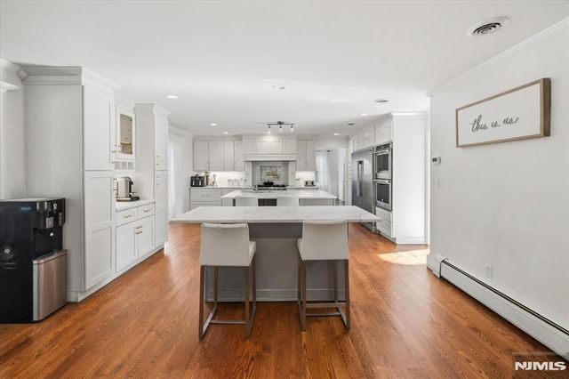 207 Herbert Avenue, Closter, NJ 07624