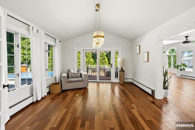 207 Herbert Avenue, Closter, NJ 07624