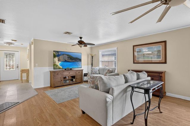 173 Mediterranean Boulevard N, Port St. Lucie, FL 34952