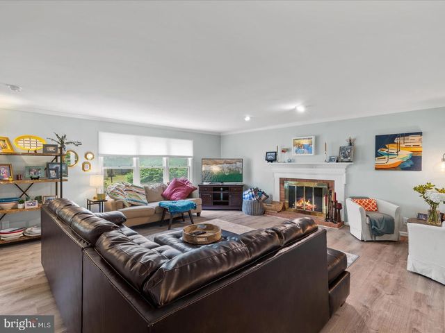 4 CANTERBURY LN, Rehoboth Beach, DE 19971