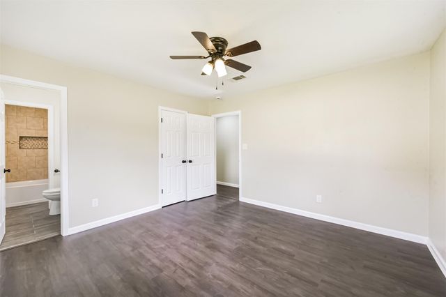 2390 Sarah Street, Beaumont, TX 77705