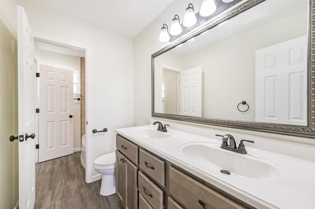 2390 Sarah Street, Beaumont, TX 77705