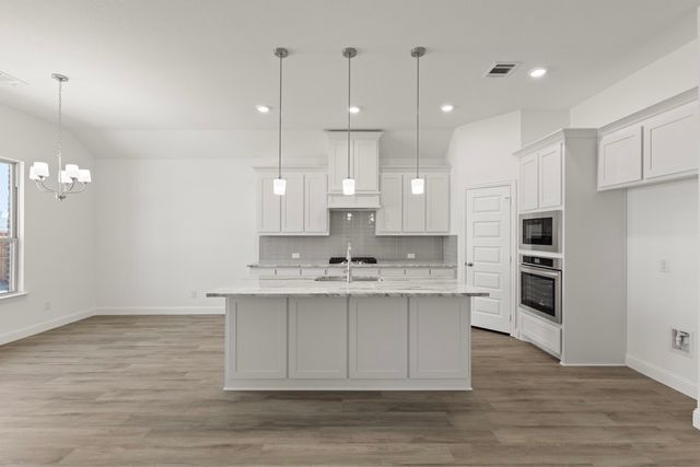 541 San Angelo Drive, Forney, TX 75126