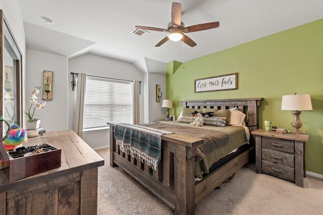 979 Crossing Drive, Bryan, TX 77803